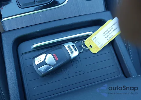 2021 Audi Q5 Premium Plus 45 Tfsi Quattro S Tronic from USA, damaged, VIN WA1BAAFY0M2031004